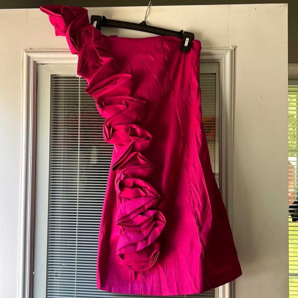 Fuchsia body con with floral appliqué, slightly stretchy and fitted